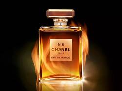 9 عطر زنانه‌ ای که آقایان را جذب می‌کند