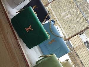 دوشی پاسپورتی 