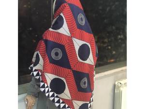 روسری طرح دار بلند