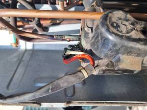 هزینه تعمیر اسپلیت هایسنس