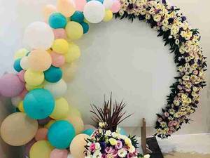 گل آرایی و بادکنک آرایی