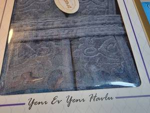 طراحی مدرن حوله‌های تن پوش رشت