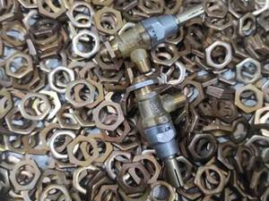 فروش عمده مهره فولادی پشتی شیر