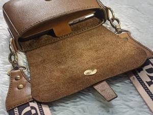 کیف دوشی چرم زنانه در شبستر