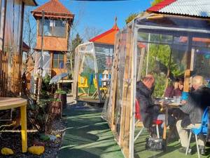 مجتمع تفریحی با آلاچیق‌های مدرن سقالکسار