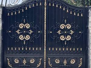 درب مدل لاله در نوشهر