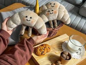 خرید عمده فیگور کروسان فانتزی در کرج