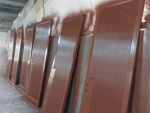 خرید درب گردویی پلی اورتان