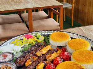 کافه رستوارن در سقالکسار