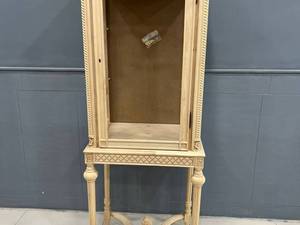 خرید آنلاین ویترین زلفی و پایه بلند درقم