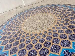  تولید و فروش کاشی سنتی در اصفهان