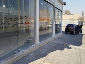 اجرا و نصب شیشه سکوریت رنگی در شهریار 