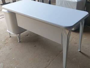 خرید میز سفید اداری در یزد