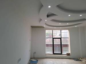 مغازه پزشکی کنار داروخانه در انزلی