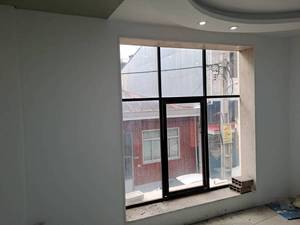 مغازه پزشکی کنار داروخانه در انزلی