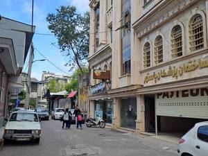 مغازه پزشکی کنار داروخانه در انزلی