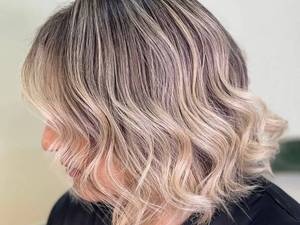 سالن رنگ مو حرفه‌ای در چالوس