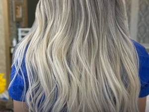 سالن رنگ مو حرفه‌ای در چالوس