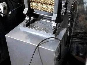 طراحی دستگاه آبنبات‌ زن صنعتی در اصفهان