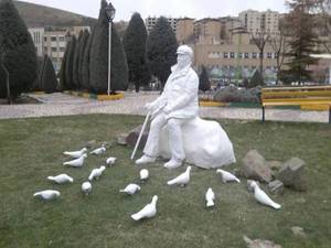 ساخت المان های شهری پارک در پردیس