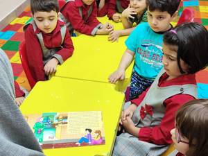 مهدکودک با برنامه‌های آموزشی متنوع در میرداماد