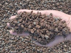 تولید و فروش پوکه معدنی عدسی در همدان