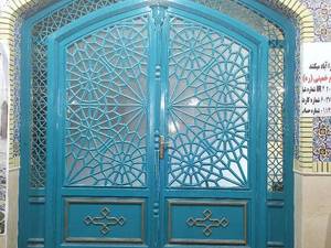 ساخت درب ورودی مسجد در کاشان