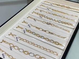 بهترین قیمت دستبند طلا کم اجرت در رشت  