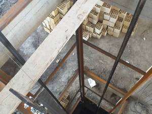 ریل گذاری آسانسور هیدرولیک در رشت