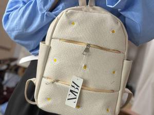 خرید کیف کنفی طرح بابونه‌دار در رشت