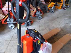 قیمت جک پالت برقی برای انبار صنعتی