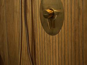 تجهیز سرویس بهداشتی لاکچری در انزلی