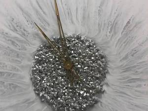 ساعت رزینی طرح چشم در همدان