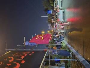 نصب داربست برای ایام محرم در شیراز