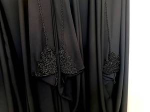 جواهردوزی لباس و چادر در تهران