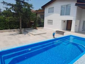 استخر فایبرگلاس آماده برای باغ در نوشهر