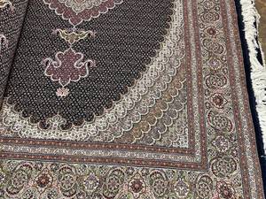 خرید فرش دستبافت اقساط در خوی