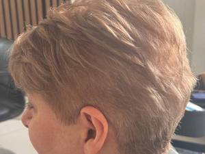 کوتاهی موی تخصصی در گوهردشت