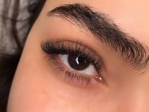  اکستنشن مژه طبیعی در اشرفی اصفهانی تهران