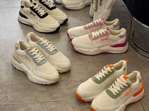 کتونی اسپرت دخترانه در رشت