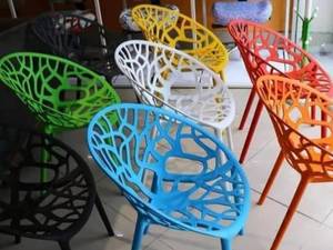 خرید  صندلی رستورانی سبک رنگی نور