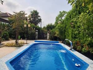 قیمت استخر پیش ساخته فایبرگلاس توکار در نور