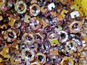 خرید عمده مهره چاکدار (مهره شیار‌دار)