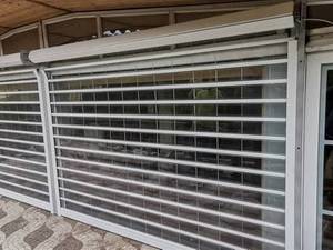 اجرای کرکره برقی با تیغه پلی کربنات در لنگرود