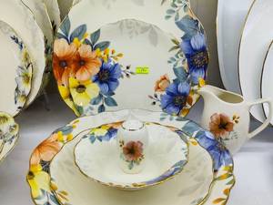 سرویس چینی کامل برای جهیزیه لنگرود