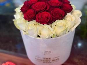 سفارش باکس گل نامزدی در گچساران