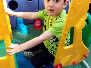 پیش دبستانی باتجهیزات آموزشی مدرن در حقانی تهران