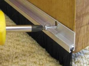 خرید فرچه زیر درب