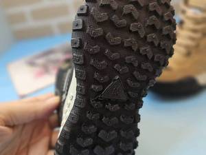 پوتین ضدآب دخترانه در مراغه