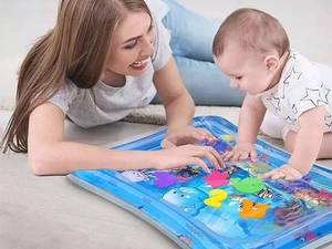 واتر مت بازی نوزاد در لاهیجان